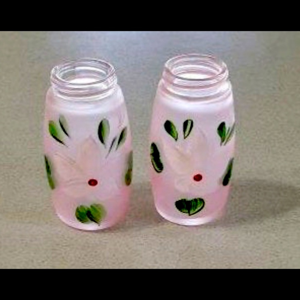 Vintage Bartlett Collins salt and pepper shakers - Picture 1 of 6